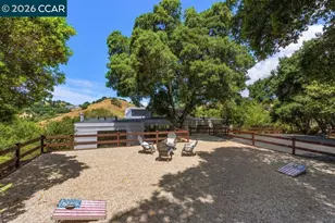 16 Sunnyside Ct, Orinda, CA 94563 - Photo 4