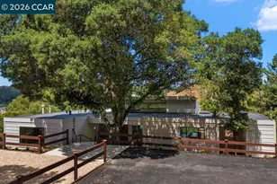 16 Sunnyside Ct, Orinda, CA 94563 - Photo 2