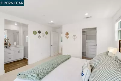 102 Ericson St, American Canyon, CA 94503 - Photo 24