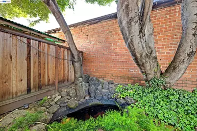 21617 Westfield Ave, Hayward, CA 94541 - Photo 42
