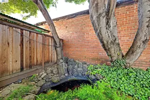 21617 Westfield Ave, Hayward, CA 94541 - Photo 42