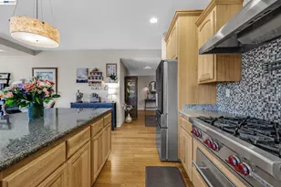 34515 Bentley Ct, Fremont, CA 94555 - Photo 14