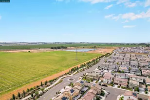 531 Lavender Dr, Vacaville, CA 95687 - Photo 62