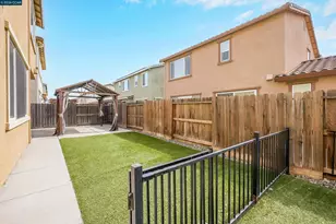 531 Lavender Dr, Vacaville, CA 95687 - Photo 52