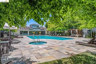 189 Schooner Ct, Richmond, CA 94804 - Photo 34