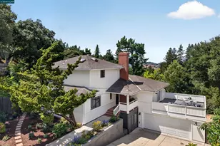 90 Loma Vista Dr, Orinda, CA 94563 - Photo 2