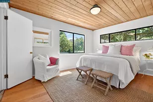 90 Loma Vista Dr, Orinda, CA 94563 - Photo 22