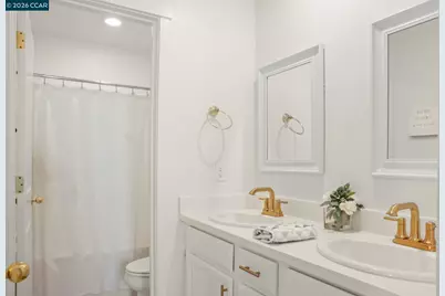 5600 Salado Creek Lane, Antioch, CA 94531 - Photo 24