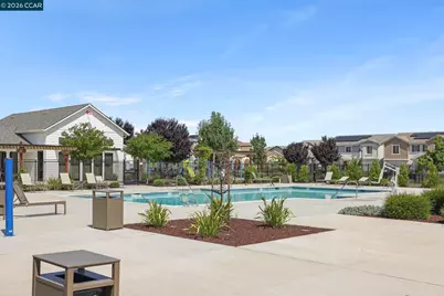 5600 Salado Creek Lane, Antioch, CA 94531 - Photo 32