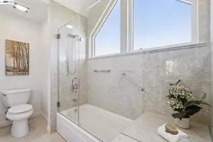 710 Lagunaria Ln, Alameda, CA 94502 - Photo 56