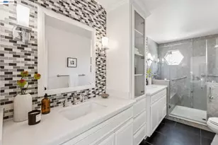 710 Lagunaria Ln, Alameda, CA 94502 - Photo 44