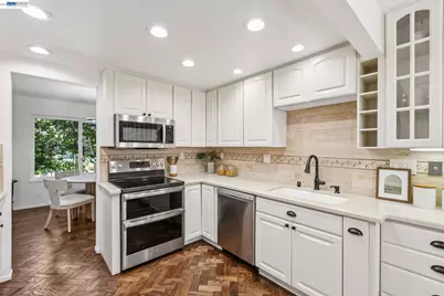 710 Lagunaria Ln, Alameda, CA 94502 - Photo 18