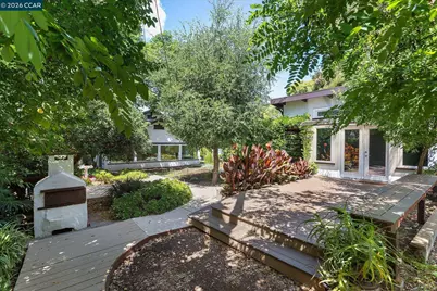 246 Wellington Ave, Concord, CA 94520 - Photo 56