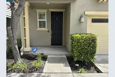 509 Falling Star Dr, Martinez, CA 94553 - Photo 2