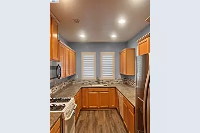 2337 Coffeeberry Rd, West Sacramento, CA 95691 - Photo 4