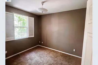 2337 Coffeeberry Rd, West Sacramento, CA 95691 - Photo 12