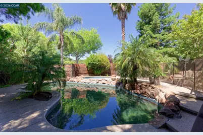 3045 Waring Pl, Fairfield, CA 94533 - Photo 8