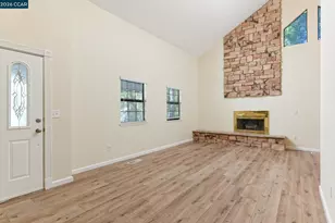 3045 Waring Pl, Fairfield, CA 94533 - Photo 12