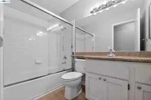 39109 Guardino Dr, Fremont, CA 94538 - Photo 18