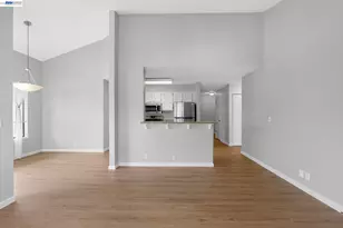 39109 Guardino Dr, Fremont, CA 94538 - Photo 22