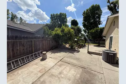 950 Lobos Ct., Manteca, CA 95336 - Photo 20