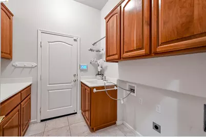 930 Suntan, Brentwood, CA 94513 - Photo 24