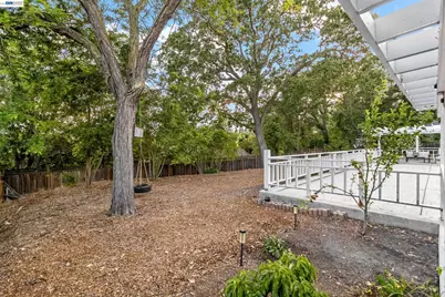 1021 Scots Ln, Walnut Creek, CA 94596 - Photo 74