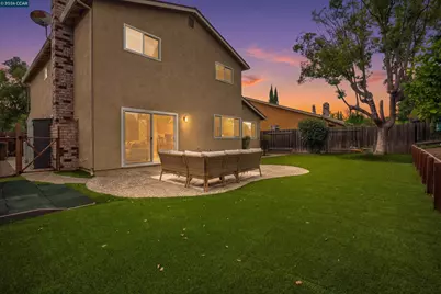 1965 Spring Lake Dr, Martinez, CA 94553 - Photo 2