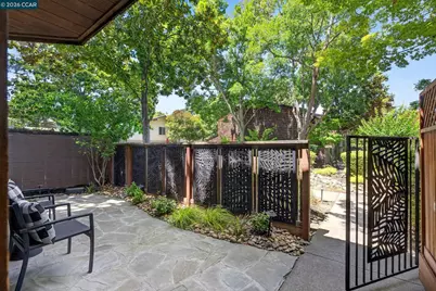 2340 Westcliffe Ln #L, Walnut Creek, CA 94597 - Photo 2