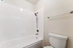 365 Channing Way, Alameda, CA 94502 - Photo 24