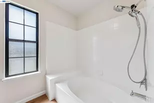 365 Channing Way, Alameda, CA 94502 - Photo 32