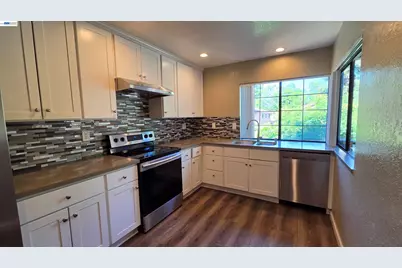 32844 Arbor Vine Dr #34, Union City, CA 94587 - Photo 4