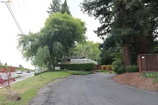 1055 San Ramon Valley Blvd, Danville, CA 94526 - Photo 36