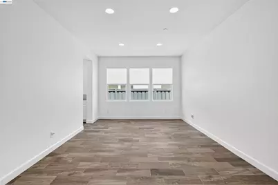 2609 Aurora Astorga Dr, Tracy, CA 95376 - Photo 12