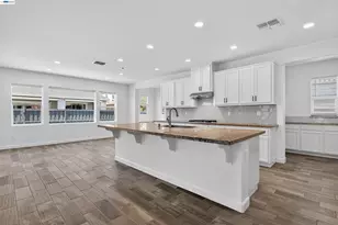 2609 Aurora Astorga Dr, Tracy, CA 95376 - Photo 14