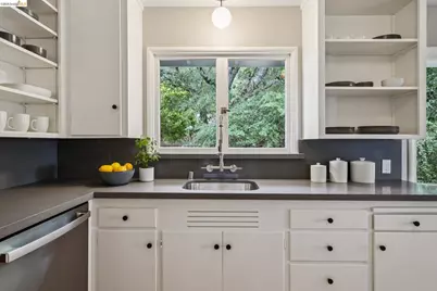 1427 Summit Rd, Berkeley, CA 94708 - Photo 32