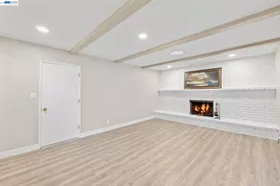 2481 Whitethorne, San Jose, CA 95128 - Photo 18