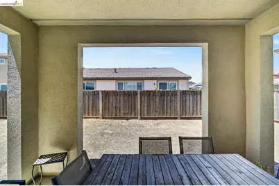 669 Longmont Dr, Oakley, CA 94561 - Photo 44