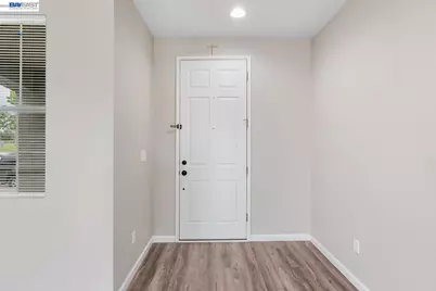 632 Skimmer Dr, Patterson, CA 95363 - Photo 8