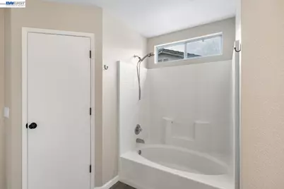 632 Skimmer Dr, Patterson, CA 95363 - Photo 32