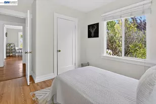 1175 Camelia St, Berkeley, CA 94702 - Photo 34