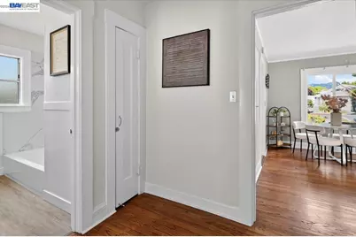 1175 Camelia St, Berkeley, CA 94702 - Photo 42