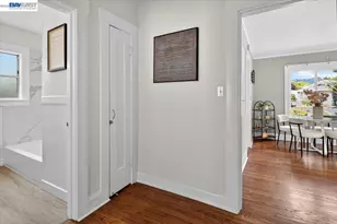 1175 Camelia St, Berkeley, CA 94702 - Photo 42