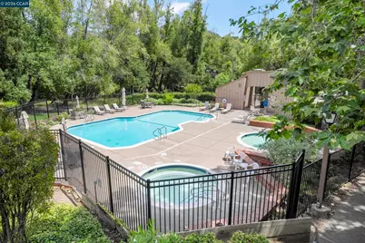 28 Curlew Way, Novato, CA 94949 - Photo 30