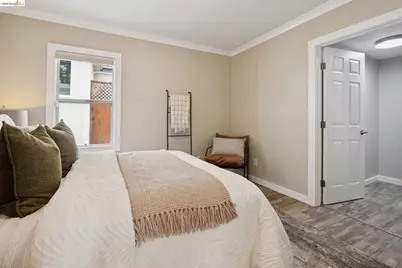 4006 Laurel Ave, Oakland, CA 94602 - Photo 18