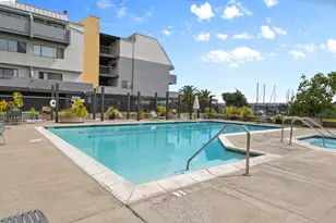 1 Embarcadero, Oakland, CA 94607 - Photo 32