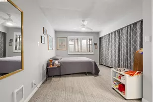 1 Embarcadero, Oakland, CA 94607 - Photo 14