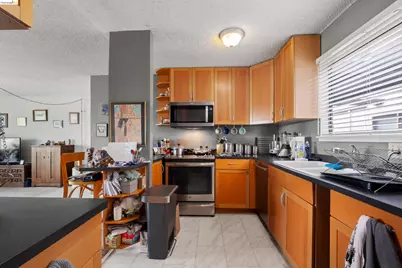 1 Embarcadero #353, Oakland, CA 94607 - Photo 10
