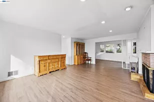 1012 Contra Costa Dr, El Cerrito, CA 94530 - Photo 10