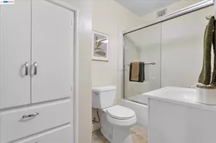 28122 10th St, Hayward, CA 94544 - Photo 26